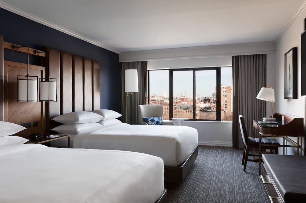 Room, 2 Queen Beds, City View (Hearing Accessible)