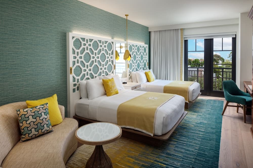 Premier Room, 2 Queen Beds, Accessible