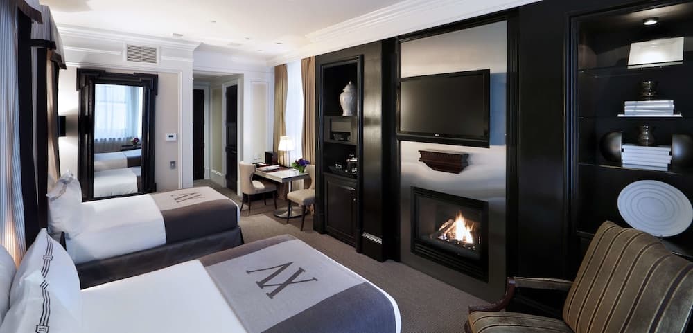 Classic Room, 2 Double Beds (Contemporary)