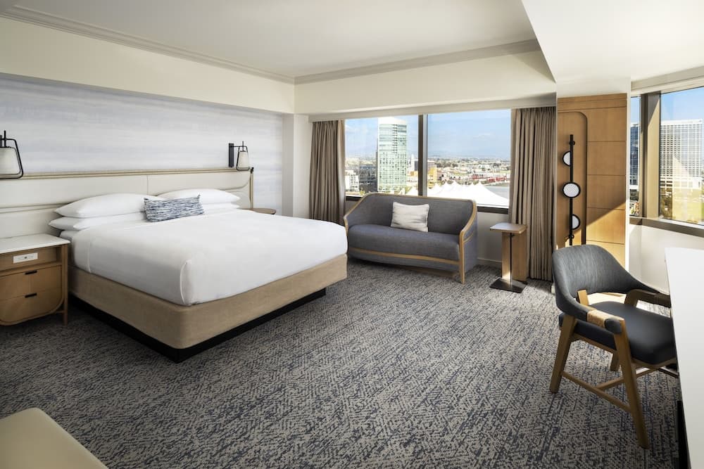 Marriott Marquis San Diego Marina photo