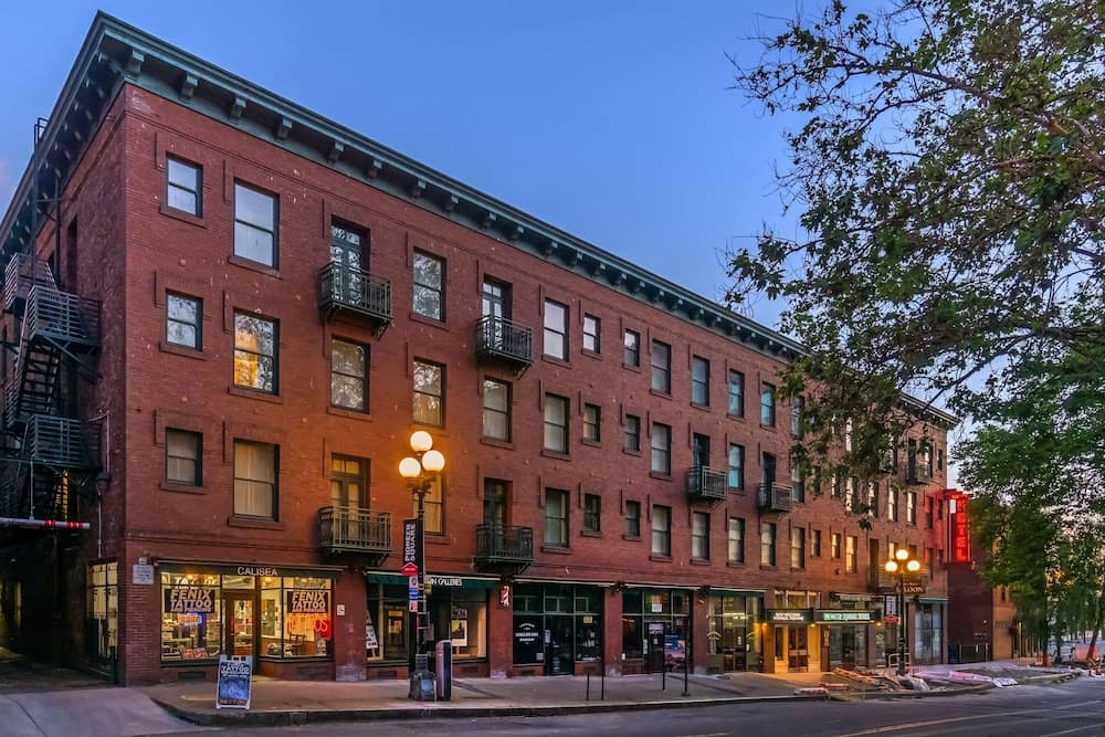 Best Western Plus Pioneer Square Hotel Downtown photo