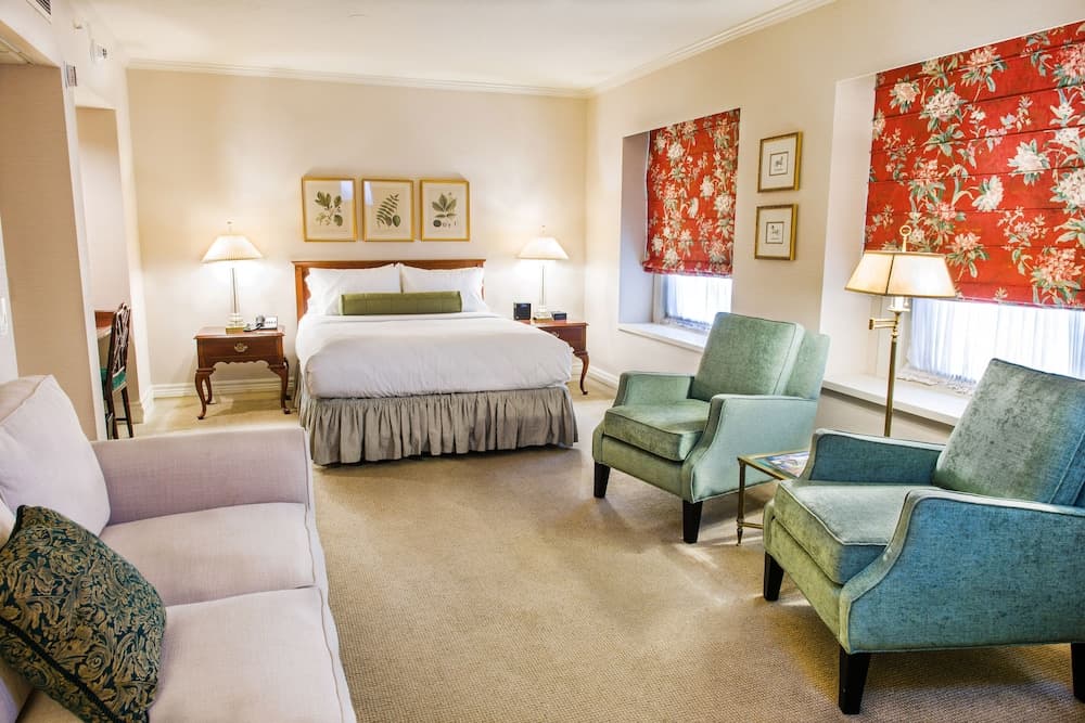Classic Room, 1 Queen Bed - Accessible