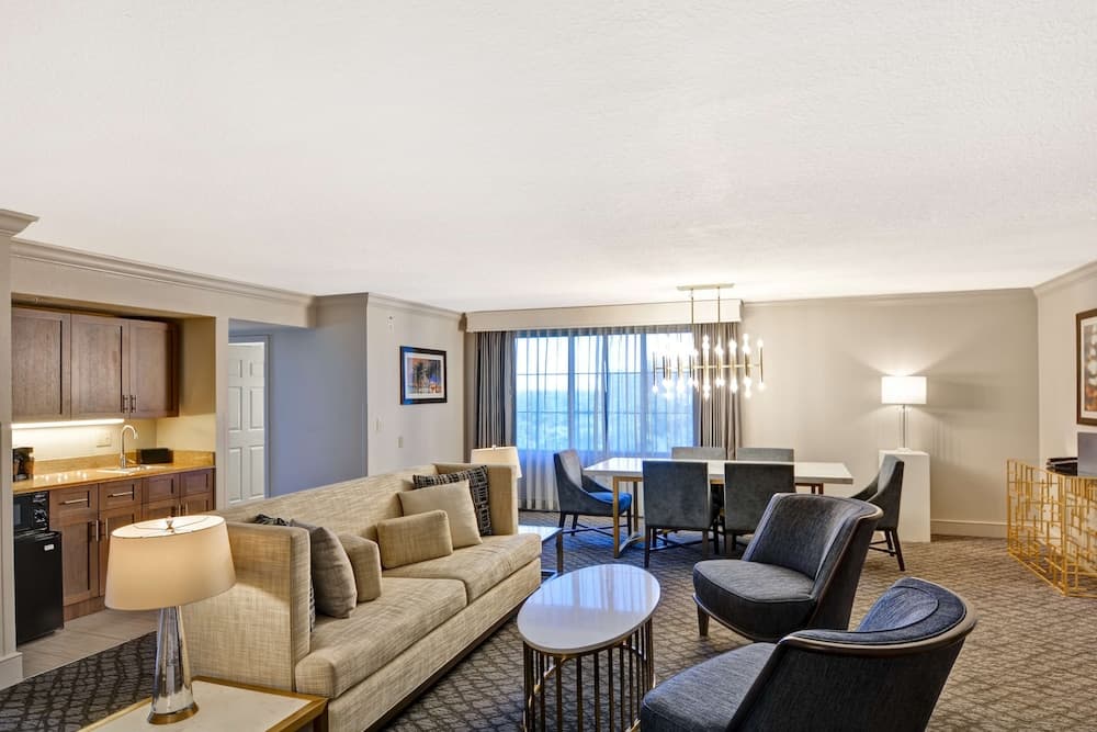 Presidential Suite, 1 King Bed, Non Smoking