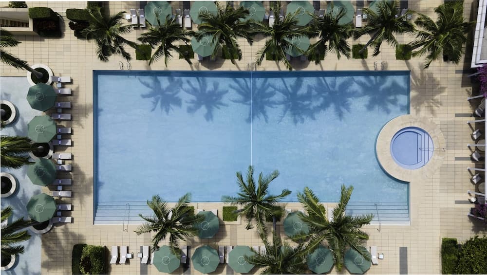 Four Seasons Hotel Miami photo