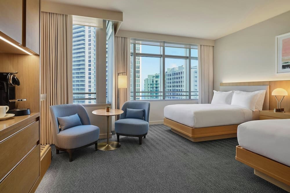 Deluxe Room, 2 Double Beds, Bay View