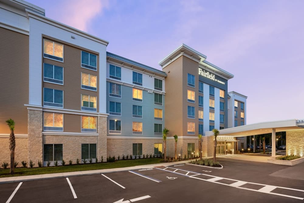 NEW - Fairfield Inn & Suites by Marriott Orlando at Millenia photo