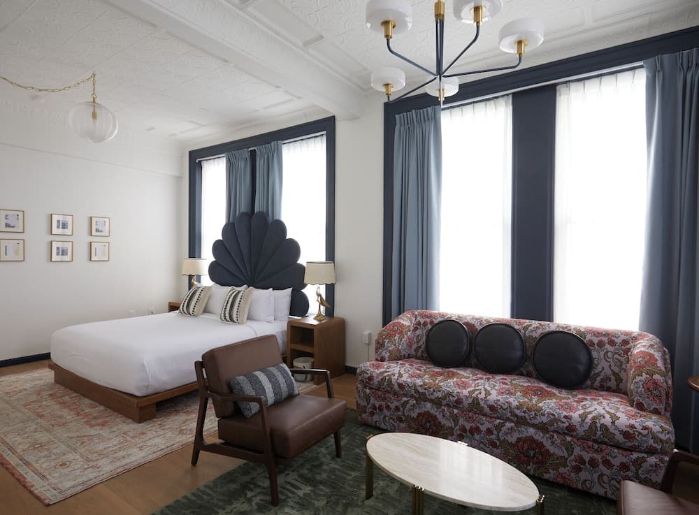 Loft, 2 Bedrooms, Mobility Accessible