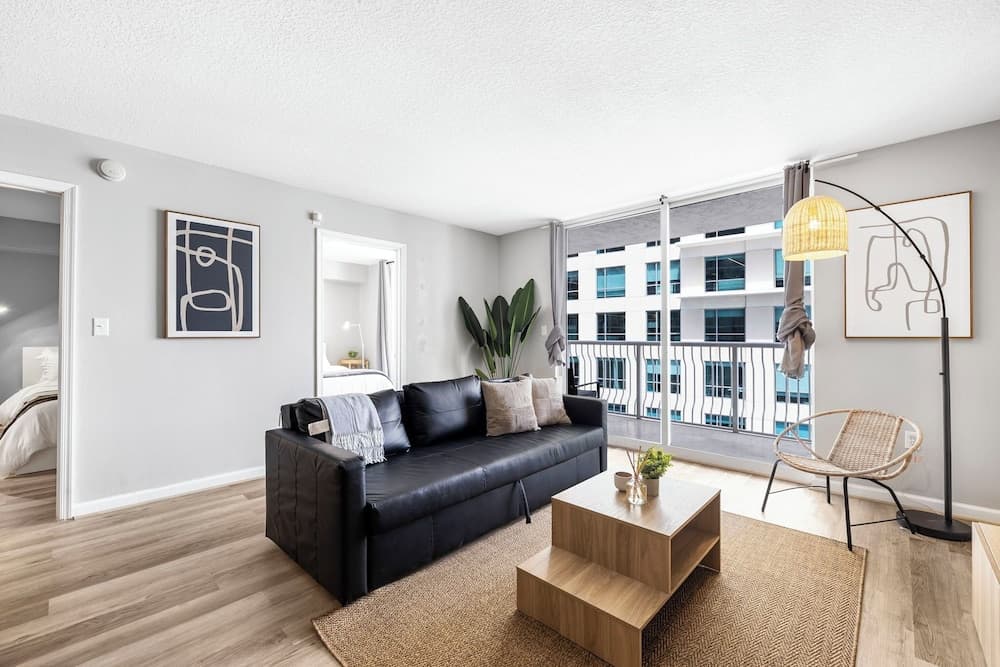 Condo, 2 Bedrooms, Partial Ocean View