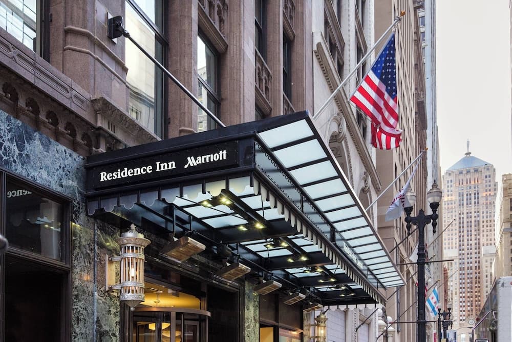 Residence Inn by Marriott Chicago Downtown/Loop photo