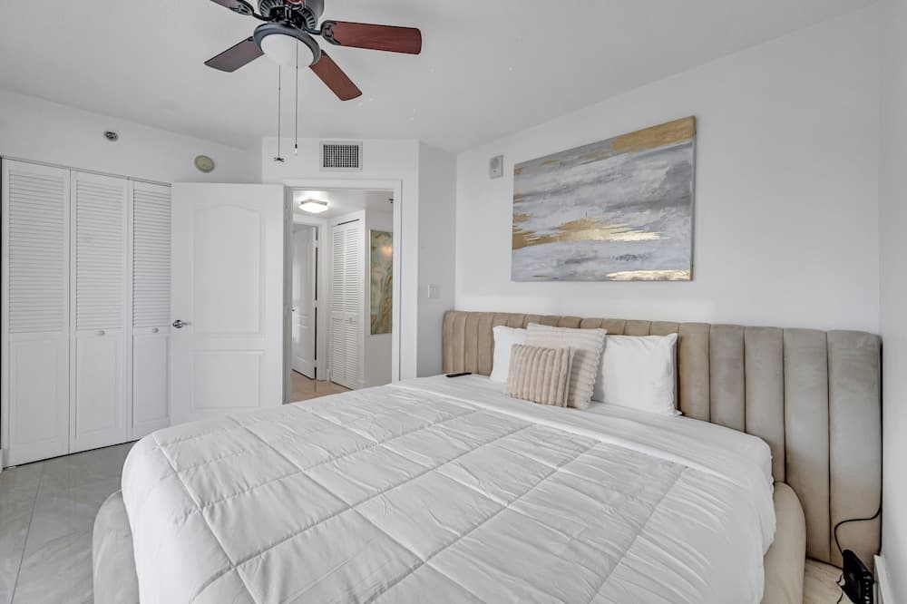 Luxury Apartment, Ocean View