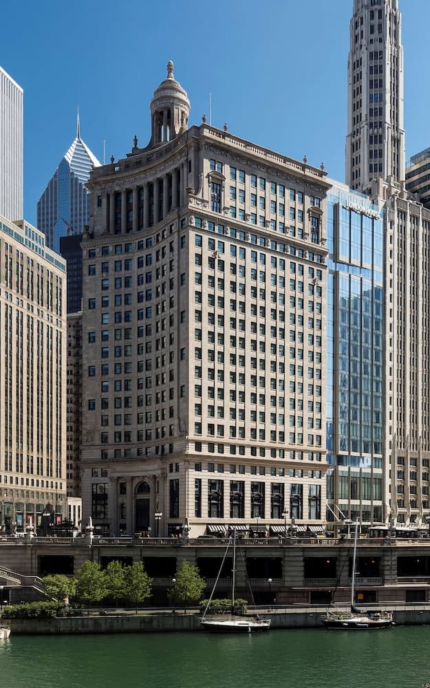 LondonHouse Chicago, Curio Collection by Hilton photo