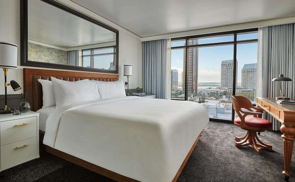 Bay One Bedroom Suite