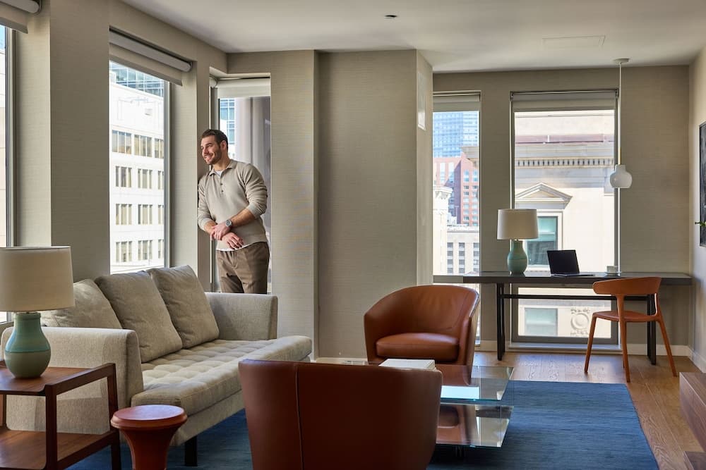 Signature Suite