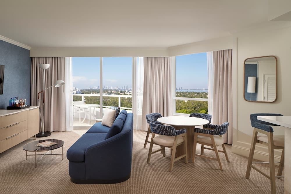 Suite, 1 Bedroom, Bay View (Tresor)