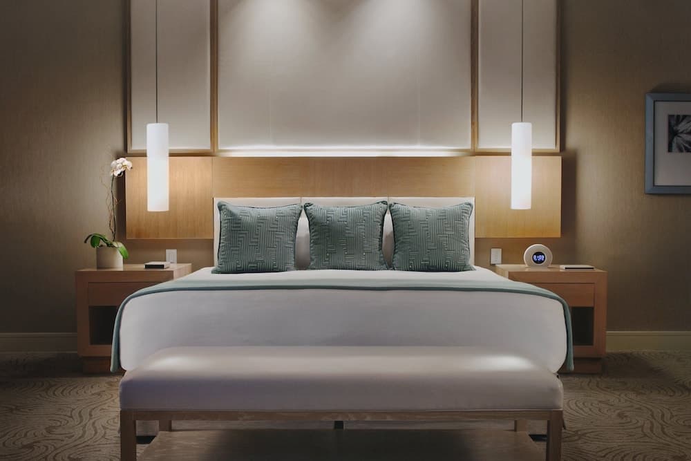Deluxe Room, 1 King Bed (Spa Grand)