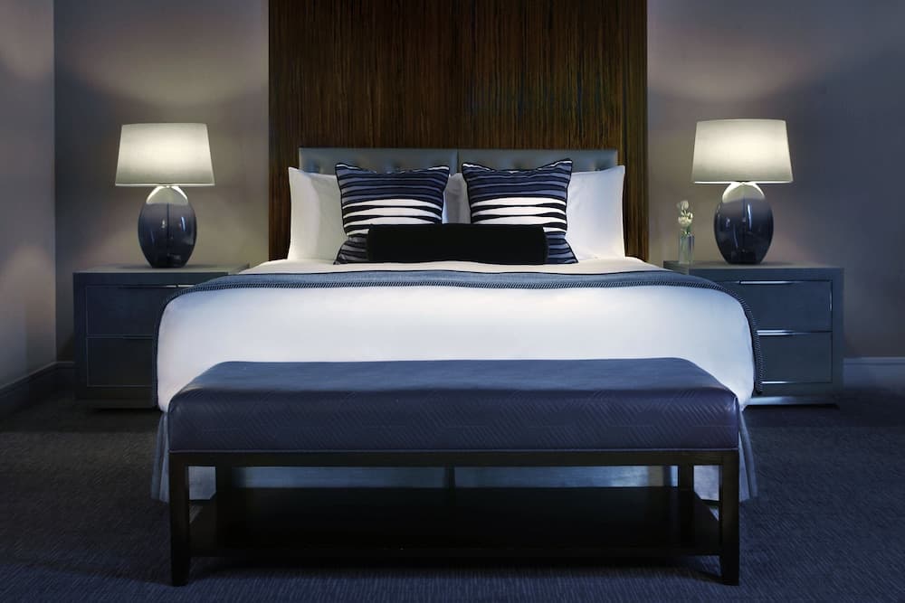 Superior Room, 1 King Bed