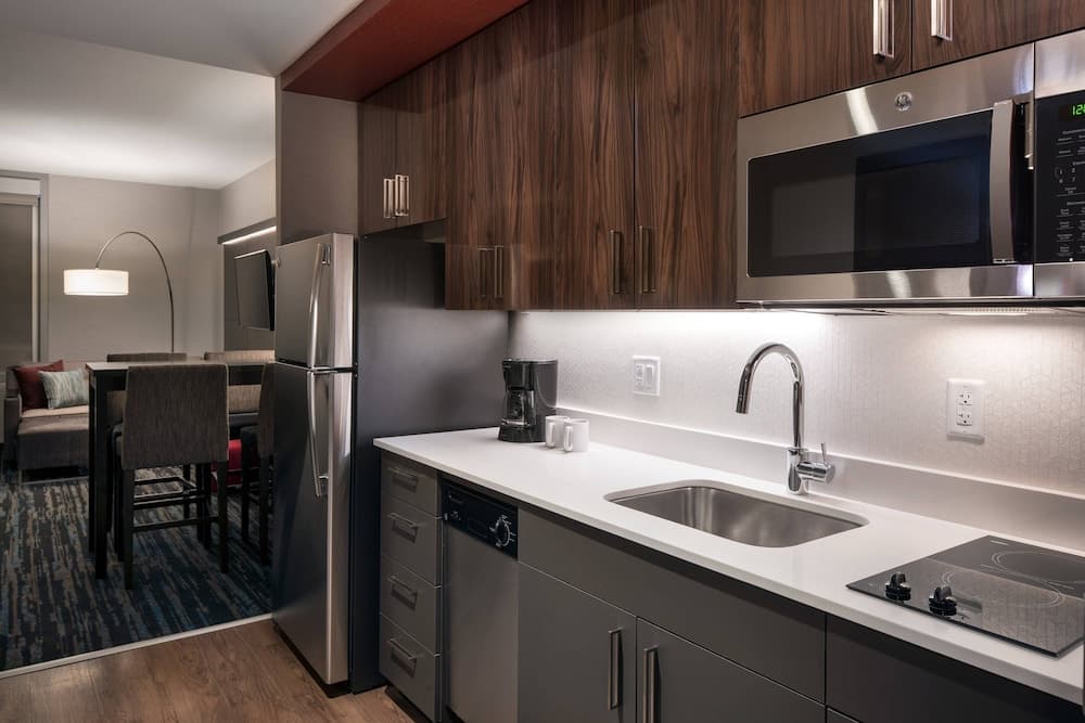 Studio Suite, Multiple Beds