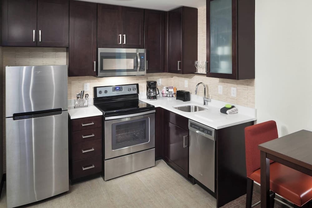 Suite, 1 Bedroom (Hearing Accessible)