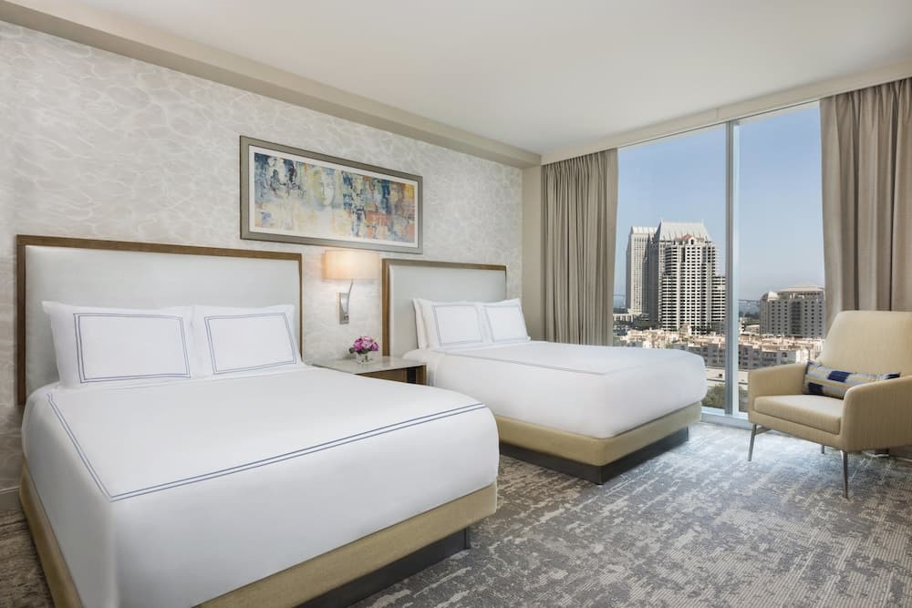 Premium Room, 2 Queen Beds, City View