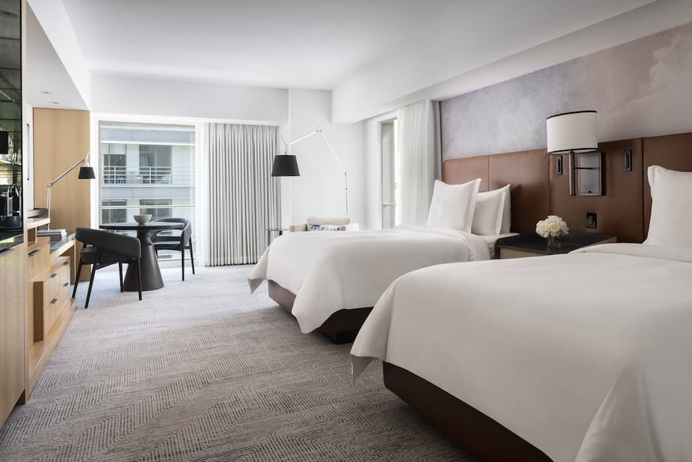 Deluxe Bay View Room, Two Beds