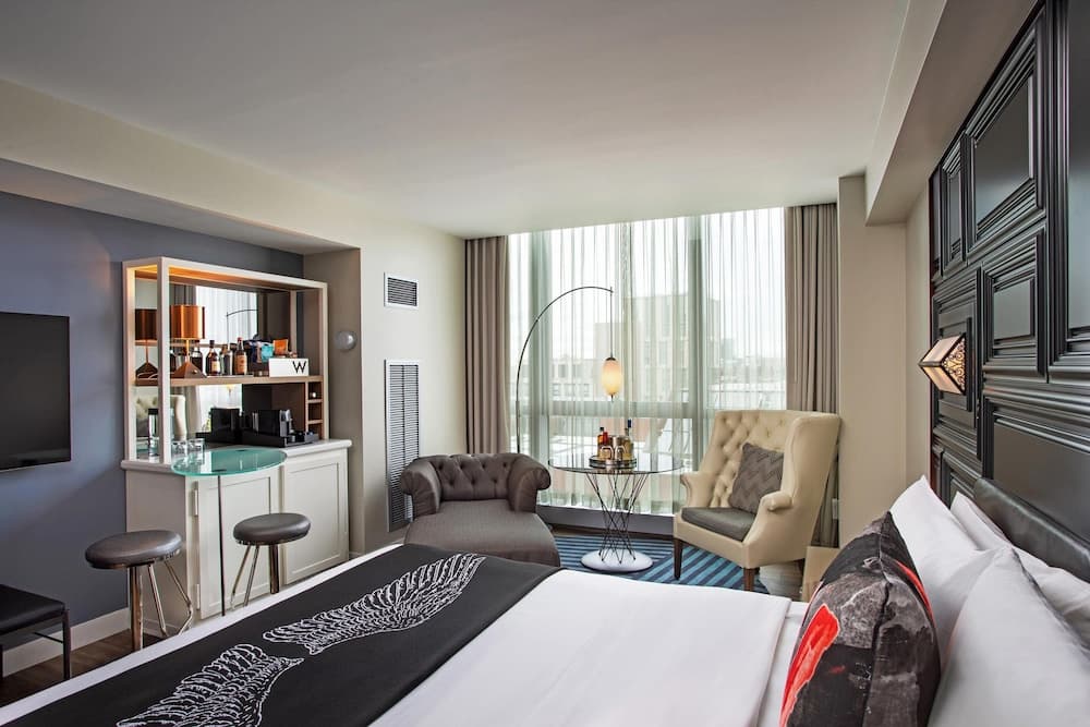 Superior Room, 1 King Bed