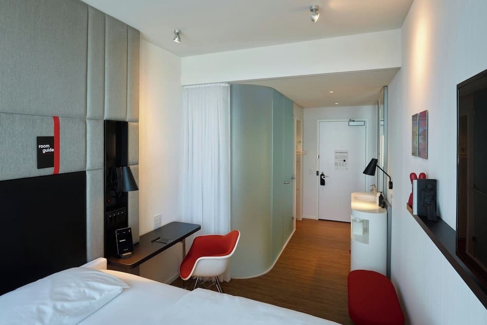 Room, 1 King Bed