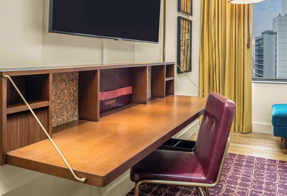 Room, 2 Queen Beds, City View