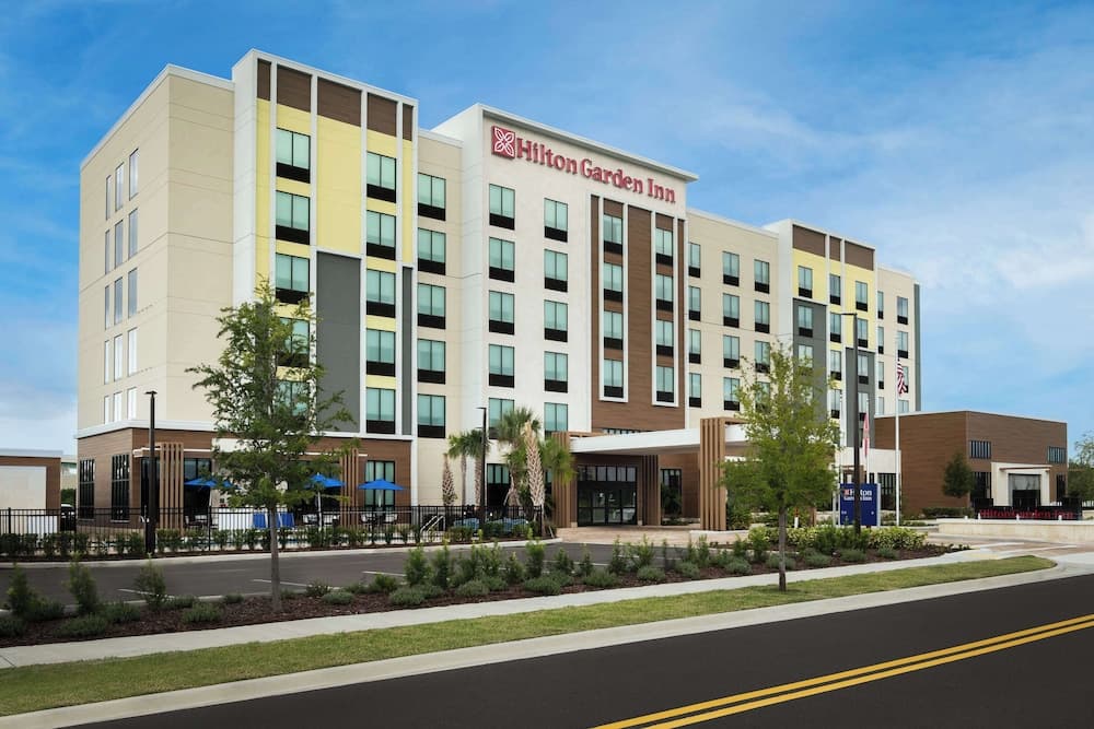 Hilton Garden Inn Orlando I-4 Millenia Blvd Mall photo